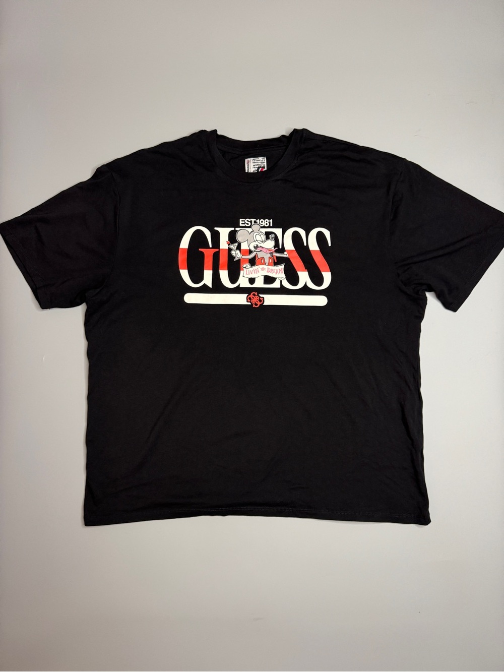 Guess X Brandalised Banksy, Livin’ the Dream, Size XL